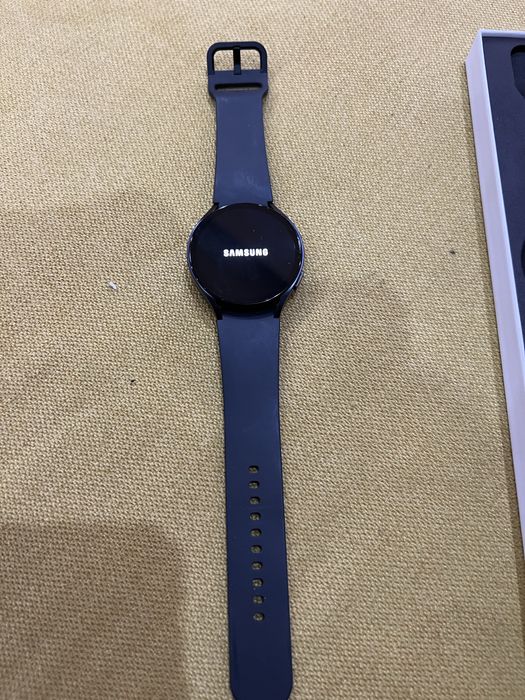 Часовник Galaxy Watch6