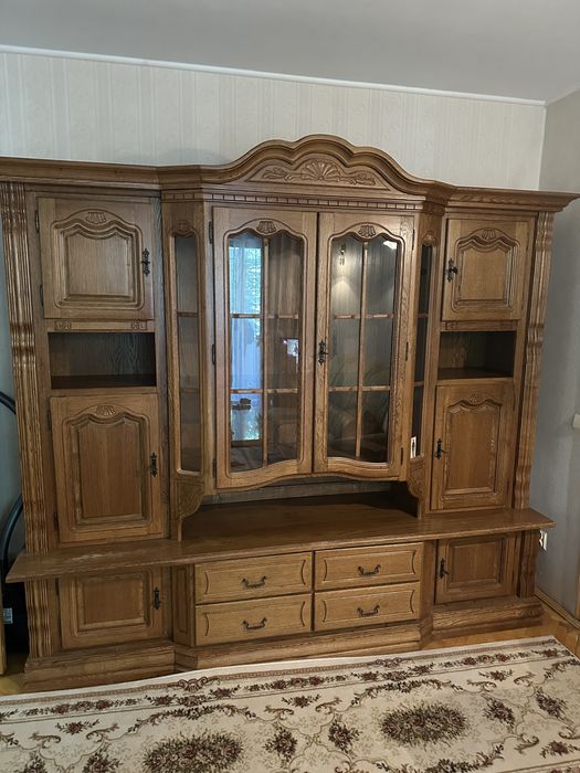 Vitrina / mobila lemn masiv