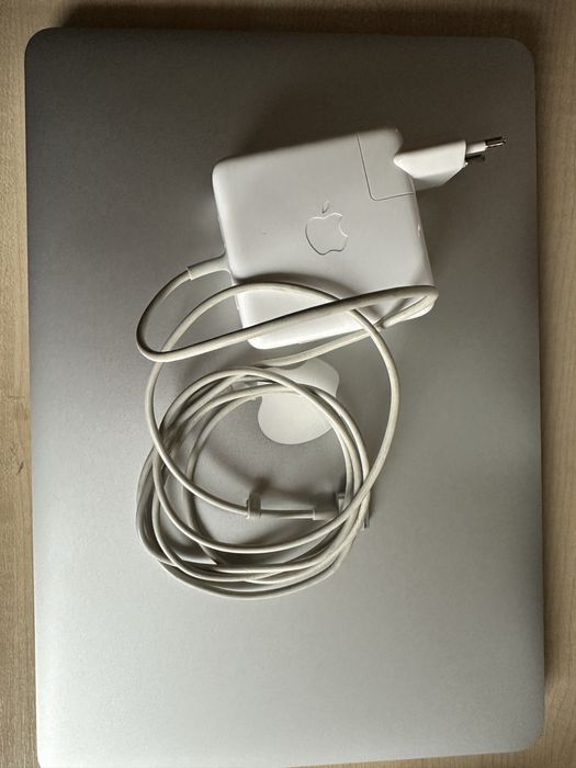 Apple Macbook Pro 13‘