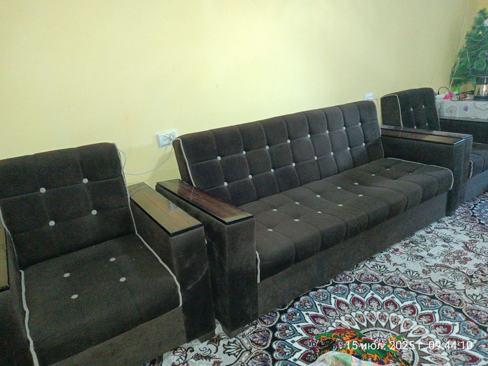 Mebel kreslo yangi