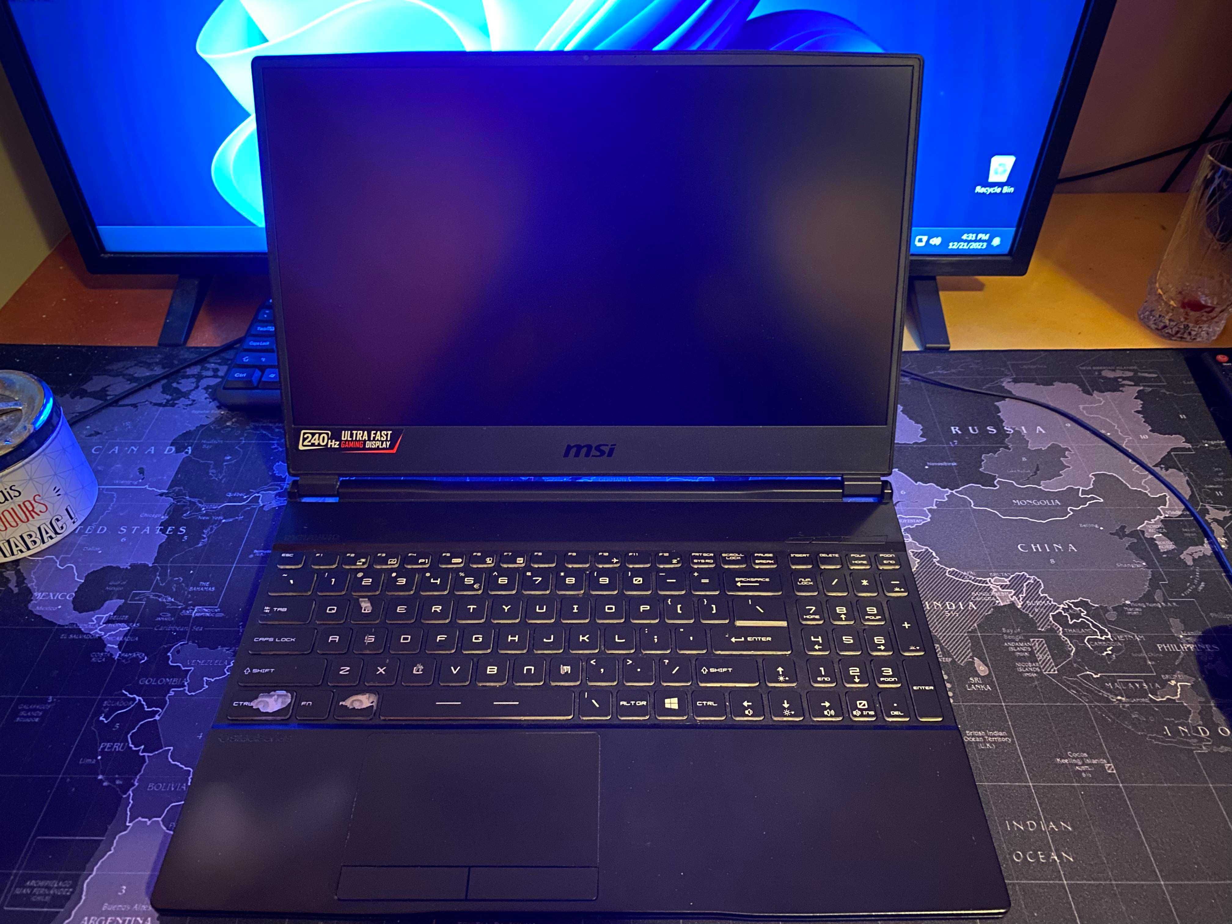 Laptop Gaming MSI Raider Ge65 9SF