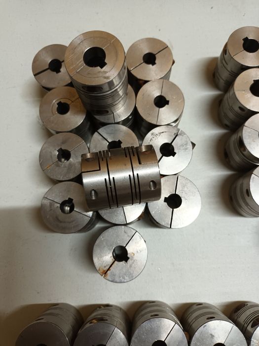 Cuple elastice din inox inoxidabil