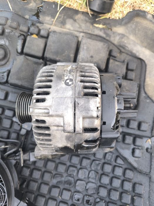 Алтернатор Бмв е60 евро3 530д 218кс m57 e60 e61 530d