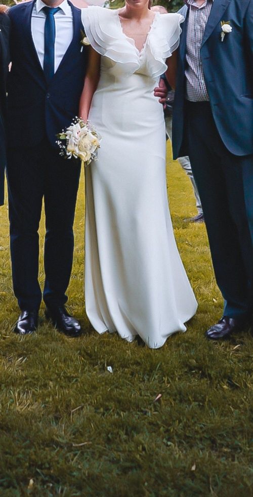 Vand rochie de mireasa  marimea 38