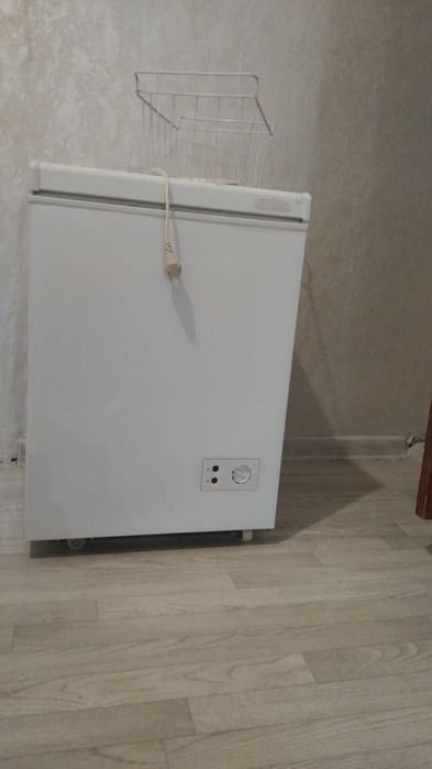 продам морозильник 100л