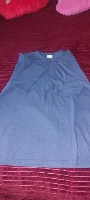 Vând ținută armată