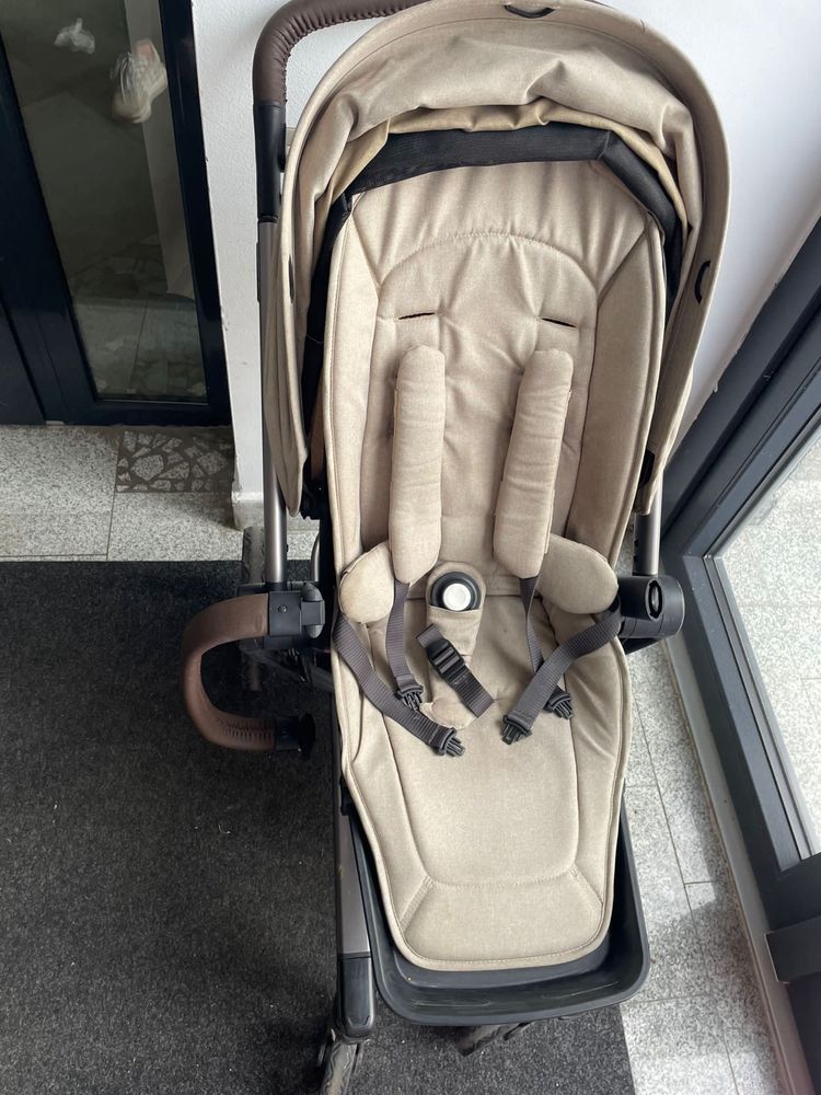 Carucior joolz hub +. Baza isofix maxi cosi. Scoica auto maxi cosi