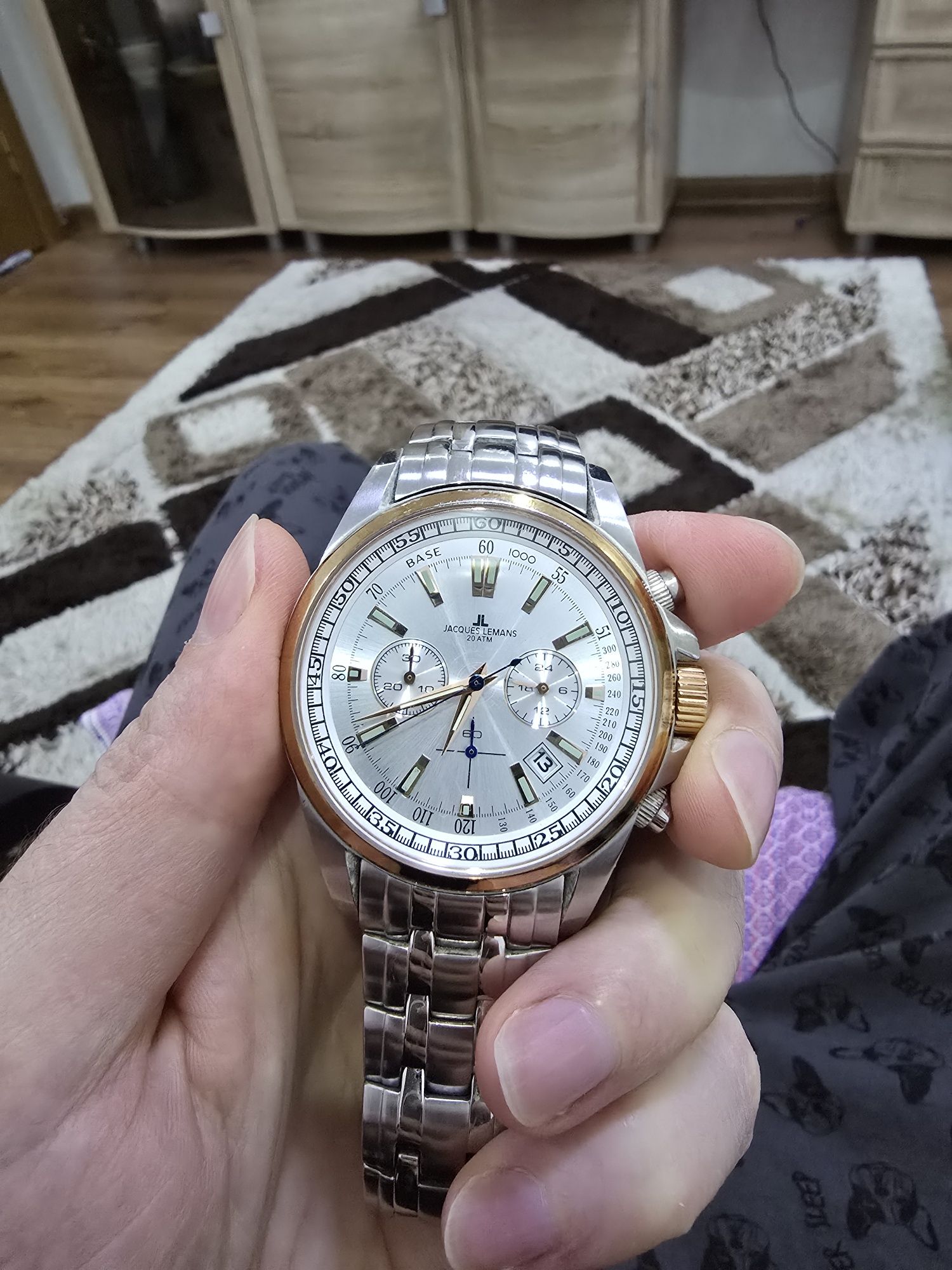 jacques lemans часы