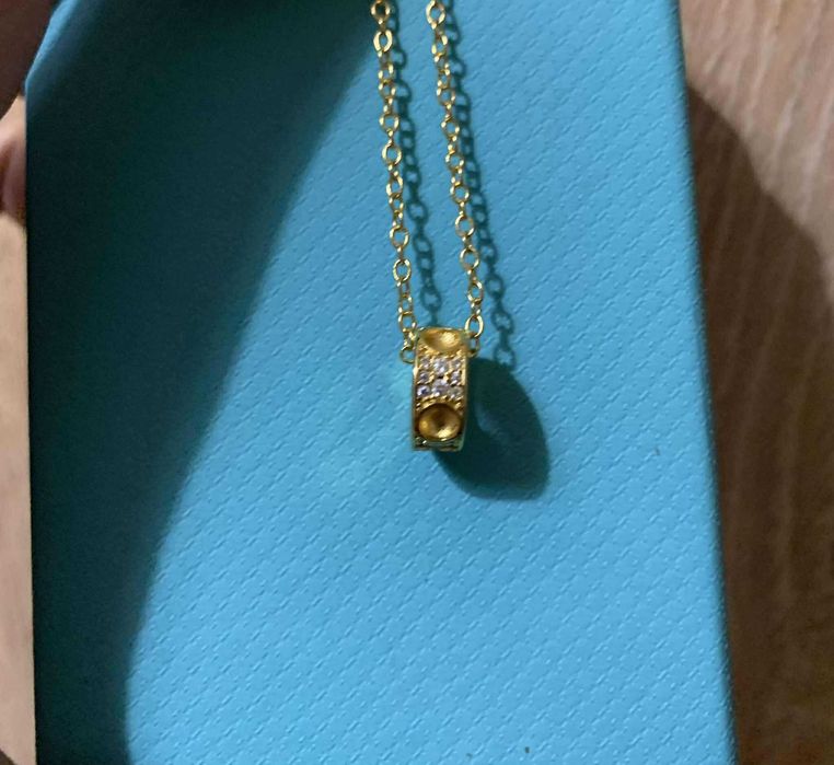 Louis Vuitton оригинално колие