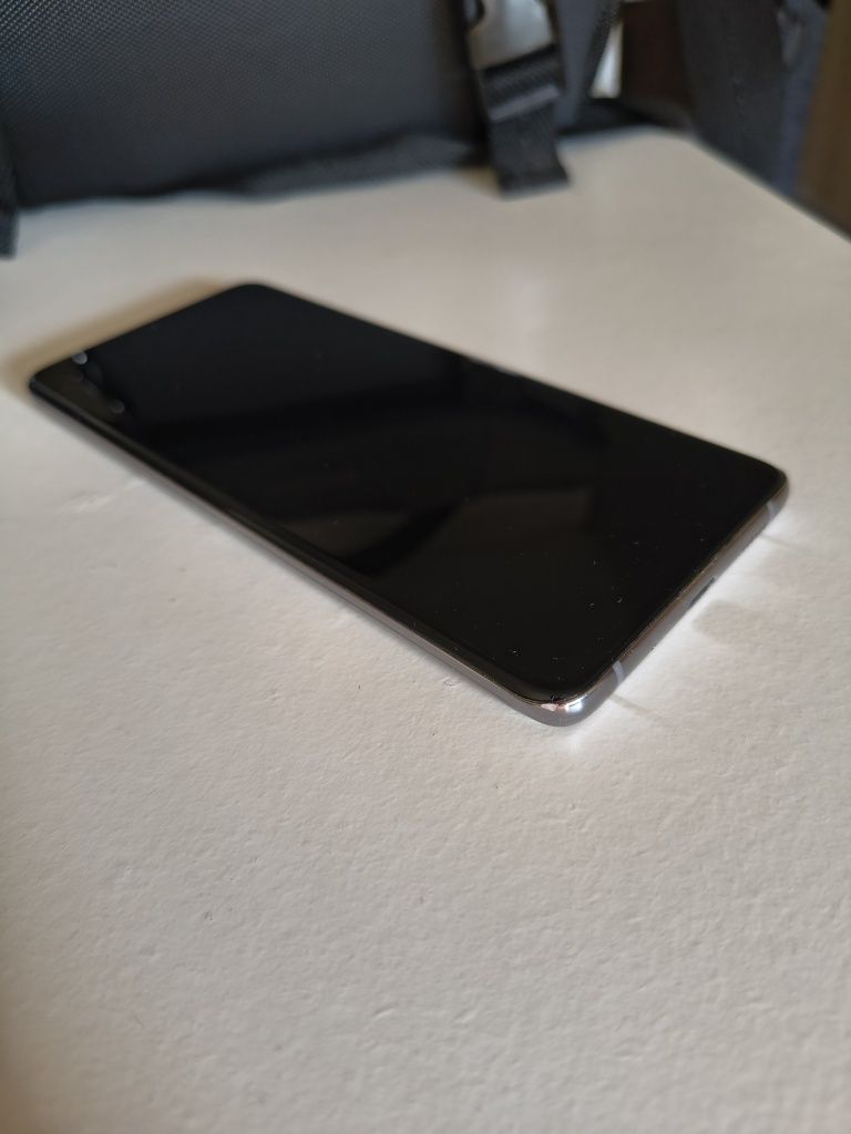 Samsung Galaxy s20 plus