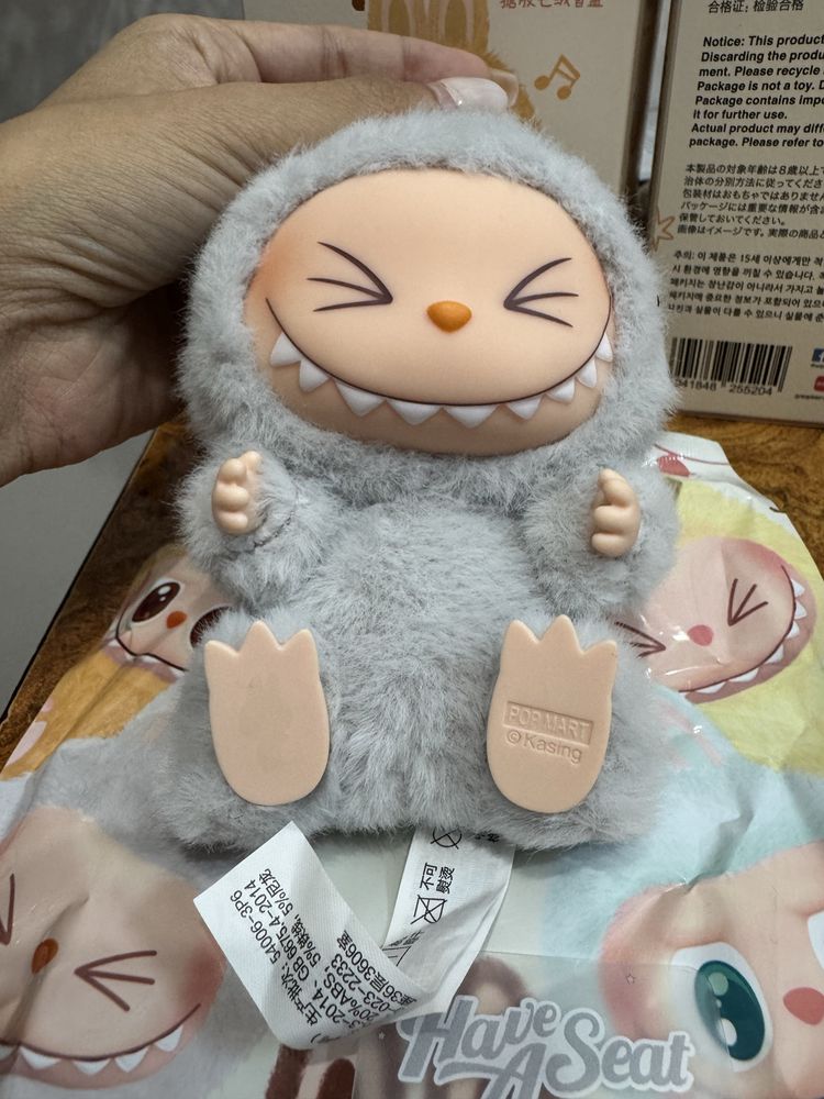 LaBubu Have a Seat - HEHE