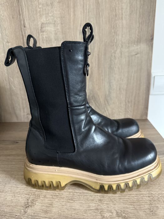 Боти от естествена кожа с грайфер