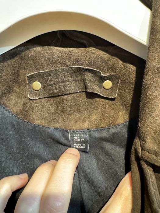 Geaca de piele intoarsa