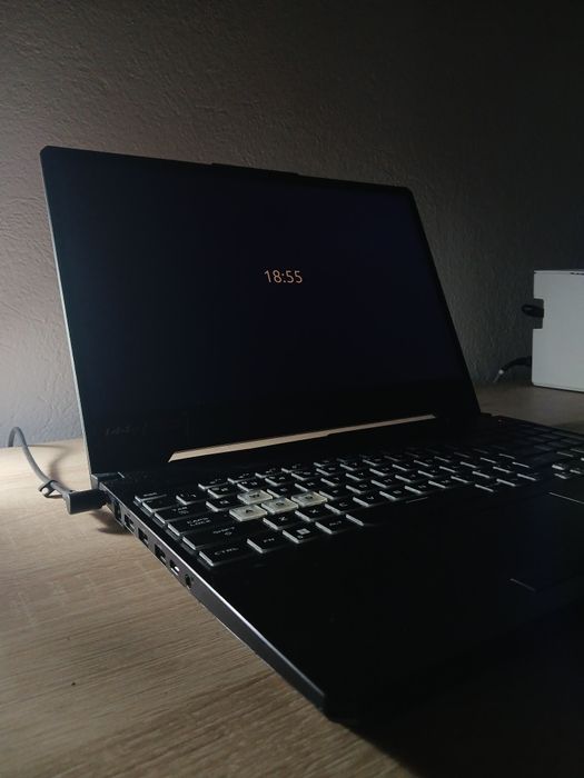 Asus Gaming TUF F15 2021 in stare perfecta