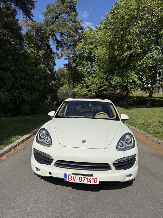 Porsche Cayenne S 4.8 V8 aspirat 405cp