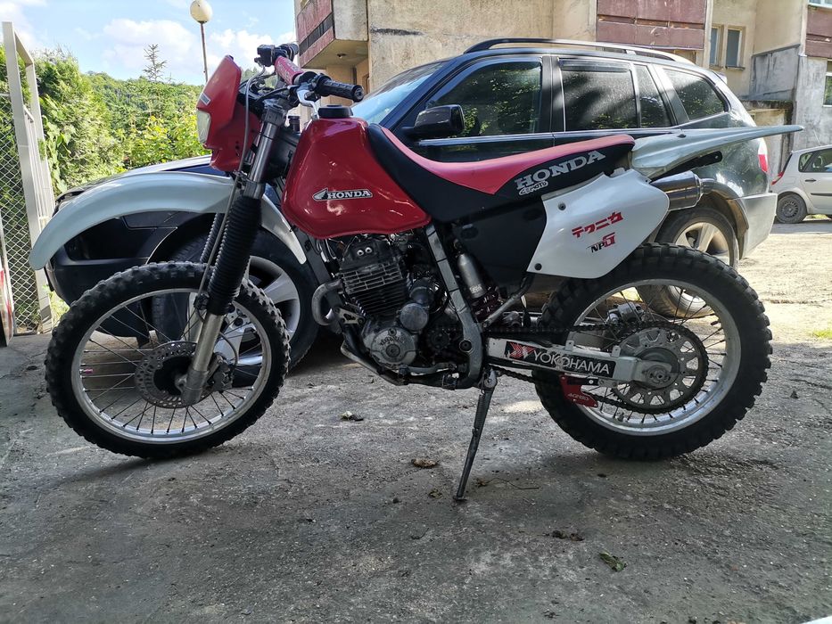 Honda xr 250 ендуро