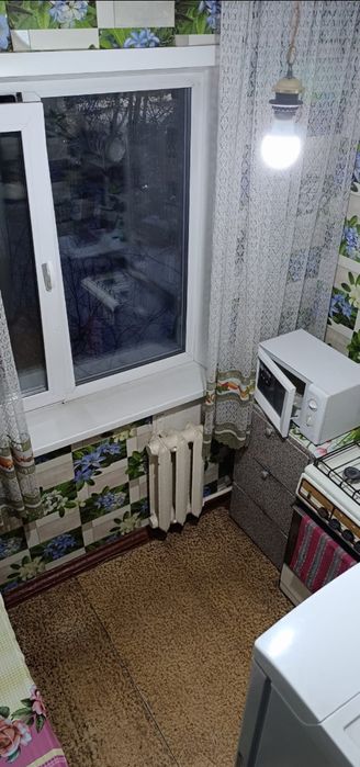 Продам 2к в р-не маг Северный.3/5