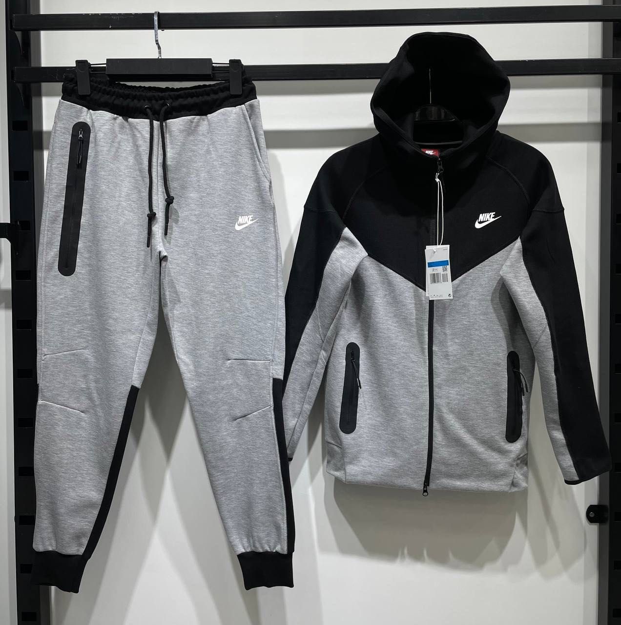 Trening Nike Tech Produs 2024 l Compleu Pantaloni Bluza  NOU