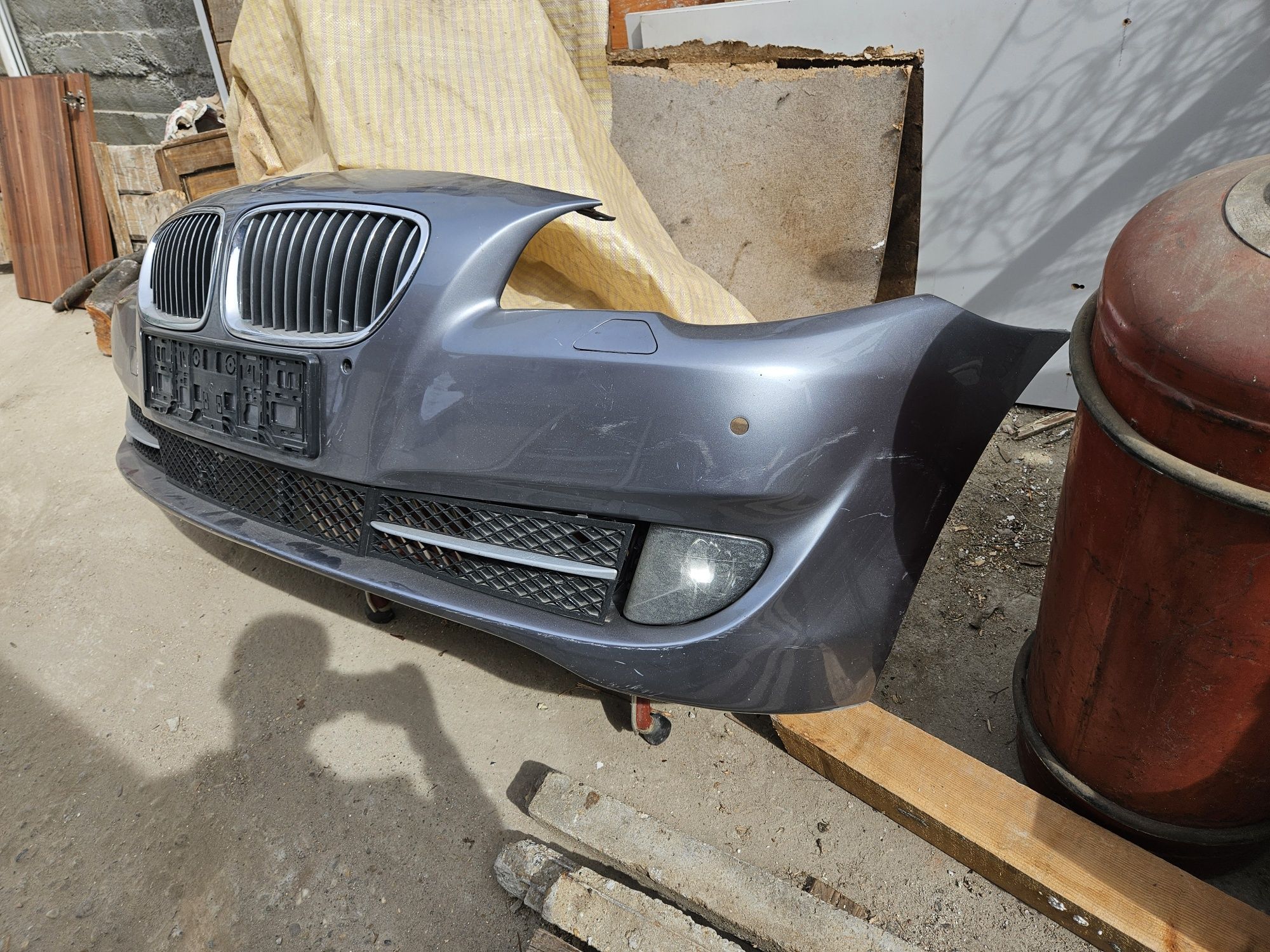 Предна броня BMW 5-series F10+бъбреци и халогени
