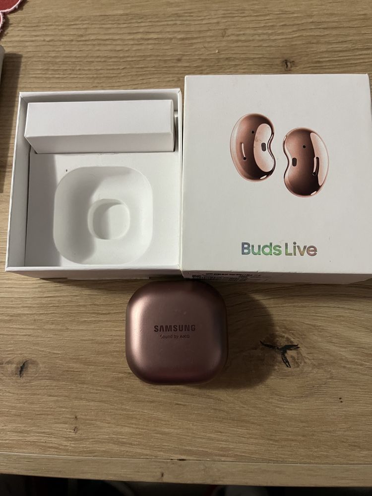 Vand casti Buds Live Wireless , Bluetooth