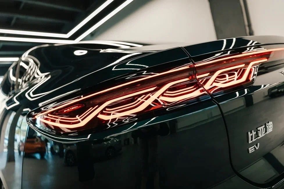 Byd Han L 601 km Самый фуловый Двух моторный 2025 в Наличии!