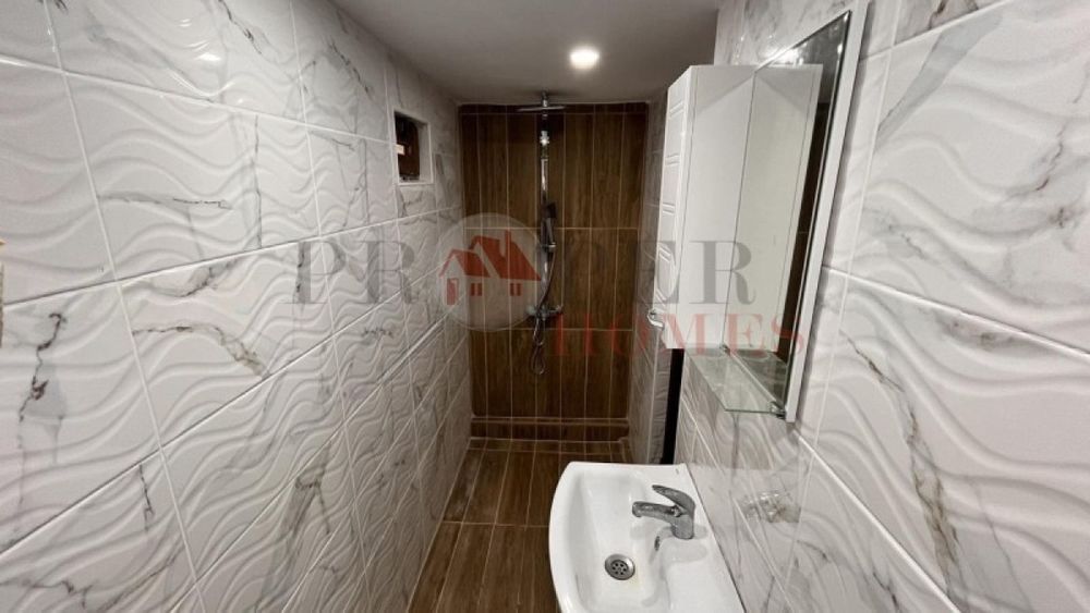 Продажба Къща гр. Горна Оряховица - с. Стрелец 150m²