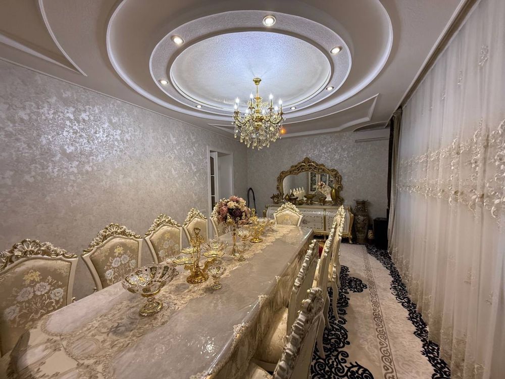 Алмазар Профессорский городок Участок 4 сотки, 260м2. Фасад 15 м