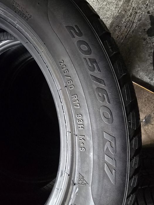 Pirelli 205/60 R17 93H MS iarnă