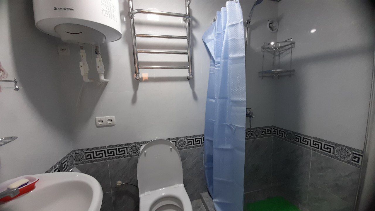 Аренда новастройка 2 хона 2 этаж Азиз бозор олдида.Агентство