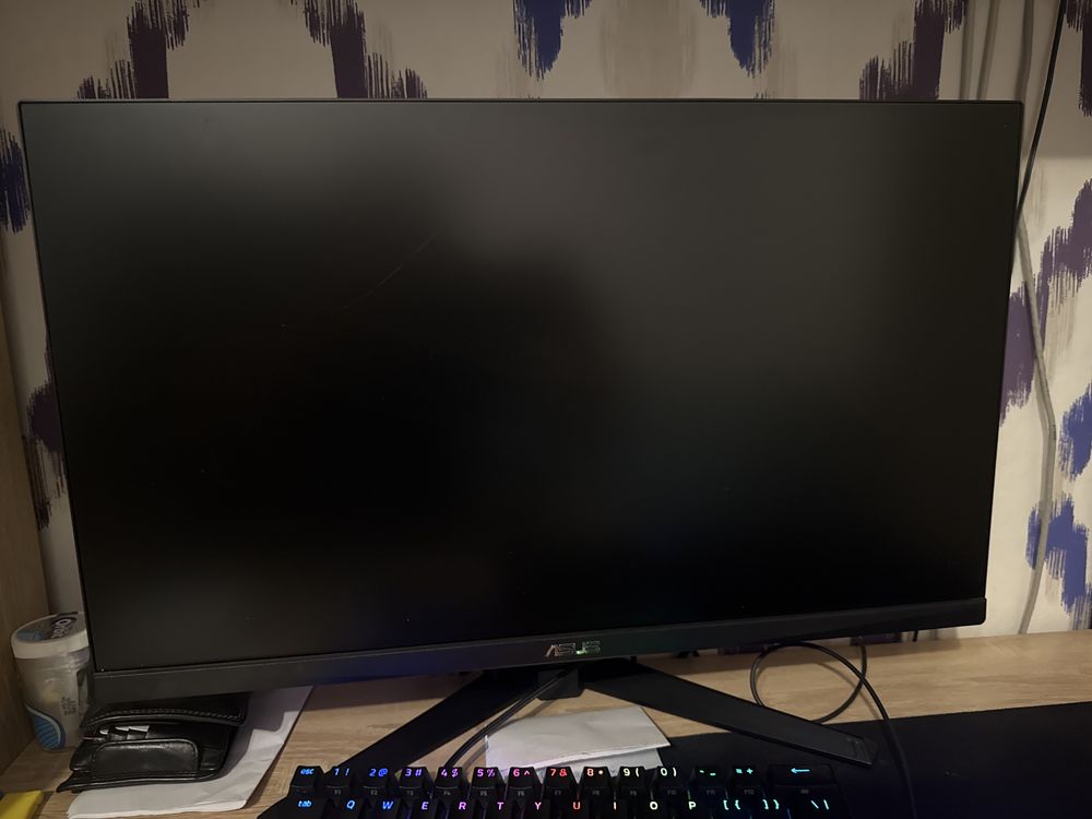 ASUS TUF Gaming – 165Hz, 1ms, перфектен за гейминг