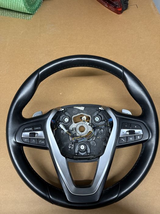 Volan bmw G20 cu padele