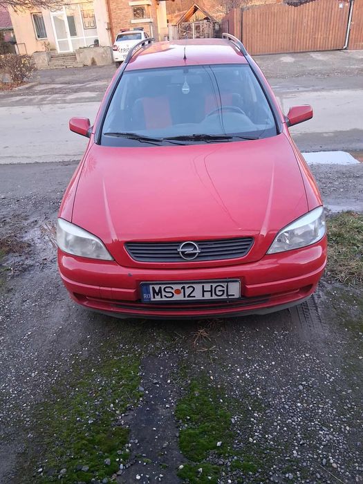 Vand Opel Astra Caravan 1.4 benzina