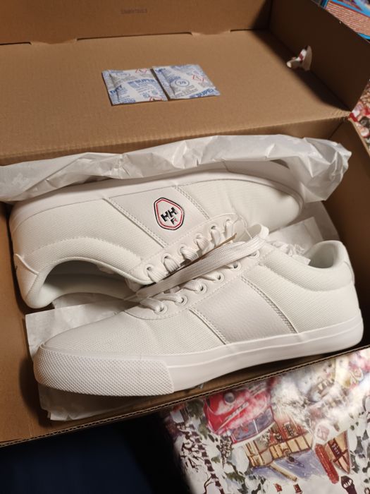 Мъжки маратонки Хели Хенсън!!!