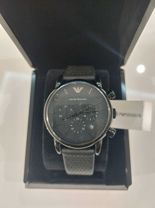 Часовник Emporio Armani Luigi Chronograph AR1737