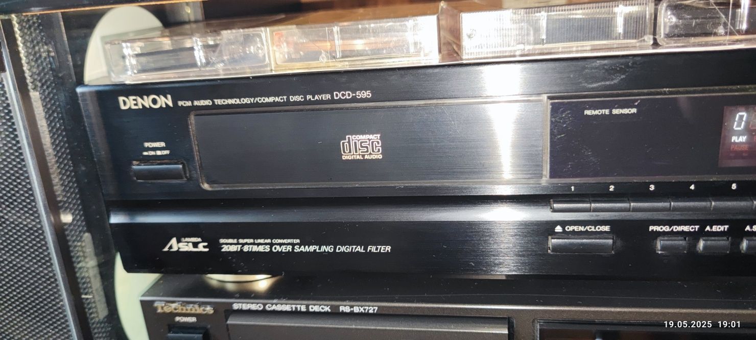 Denon DCD-595 player