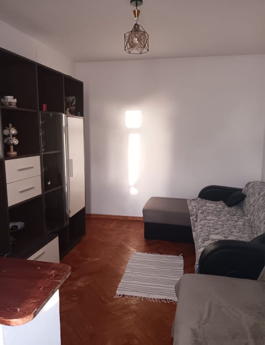 Apartament 2 camere, etaj 4