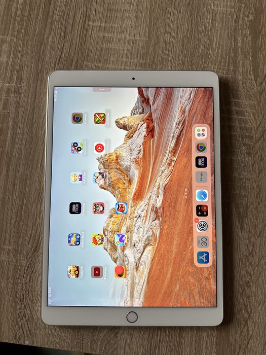 Таблет Apple Ipad Pro 10.5 inch, 64GB, Wi-fi