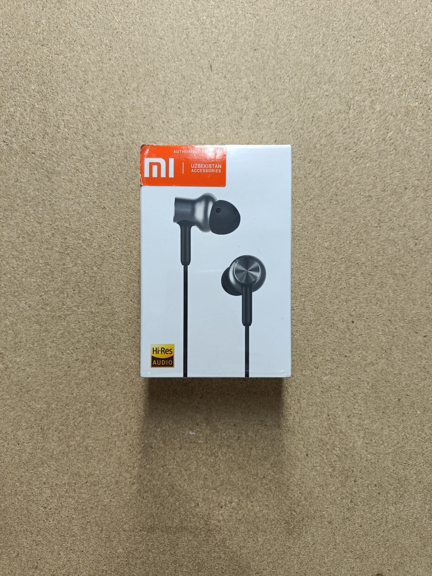 Новые наушники Mi In-Ear Headphones Pro HD — Оригинал, по минимальной