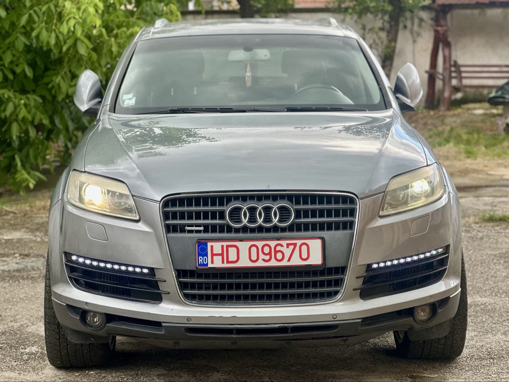AUDI Q7 V6 3.0D