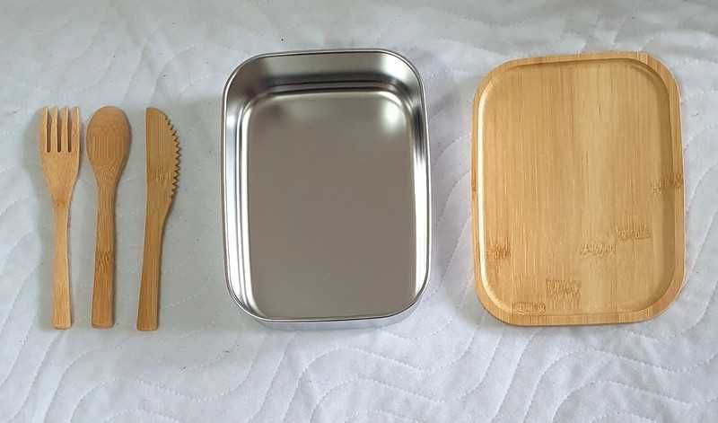 Cutie din inox pentru pranz, cu capac din bambus