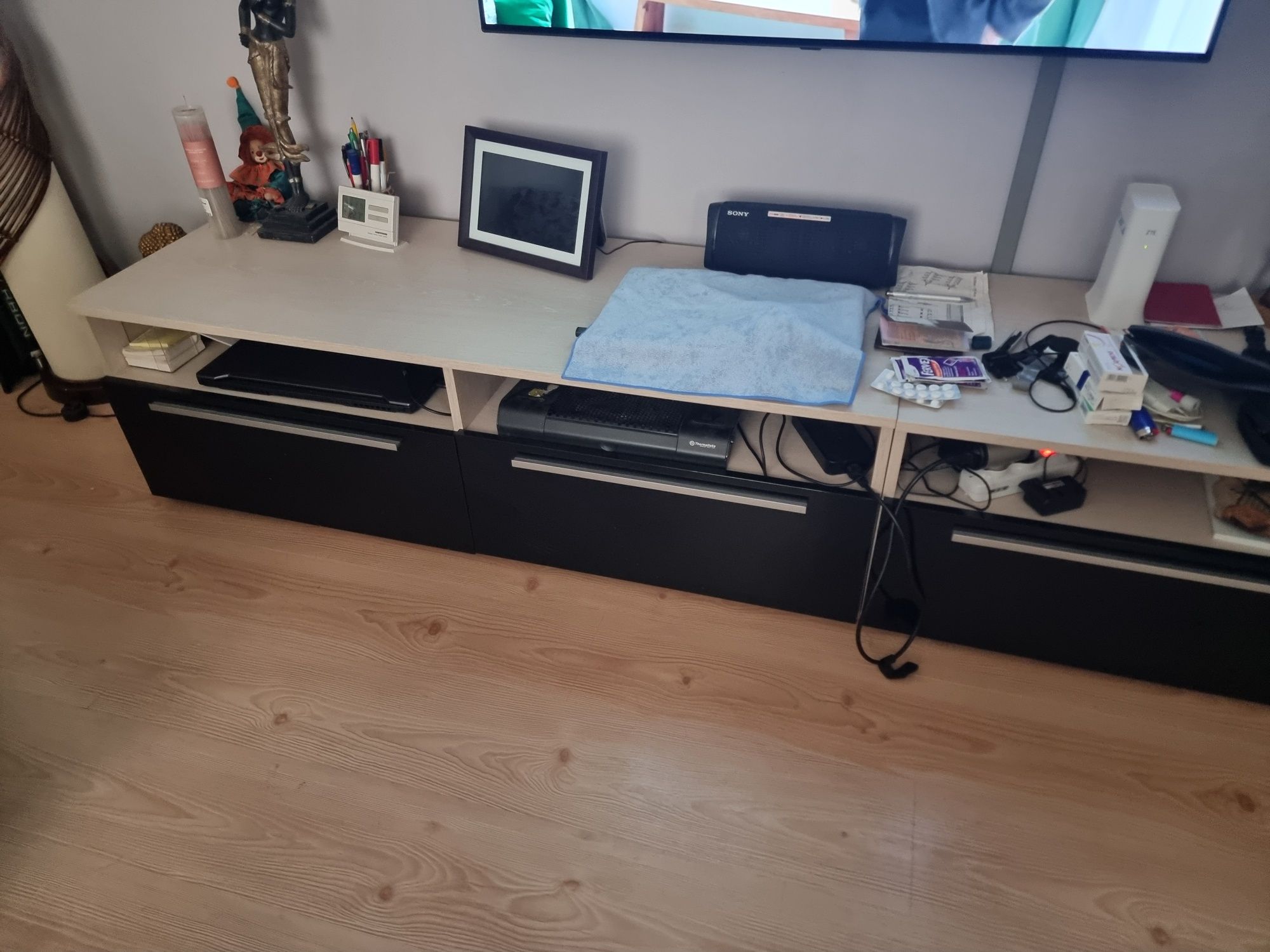 Living,sufragerie Casa Rusu,,mobila modulara,module suspendate,dulap