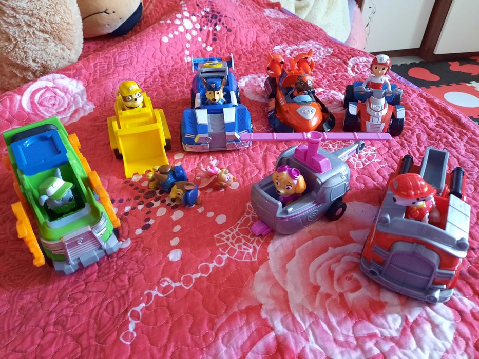 Set vehicule Patrula cateilor cu figurine