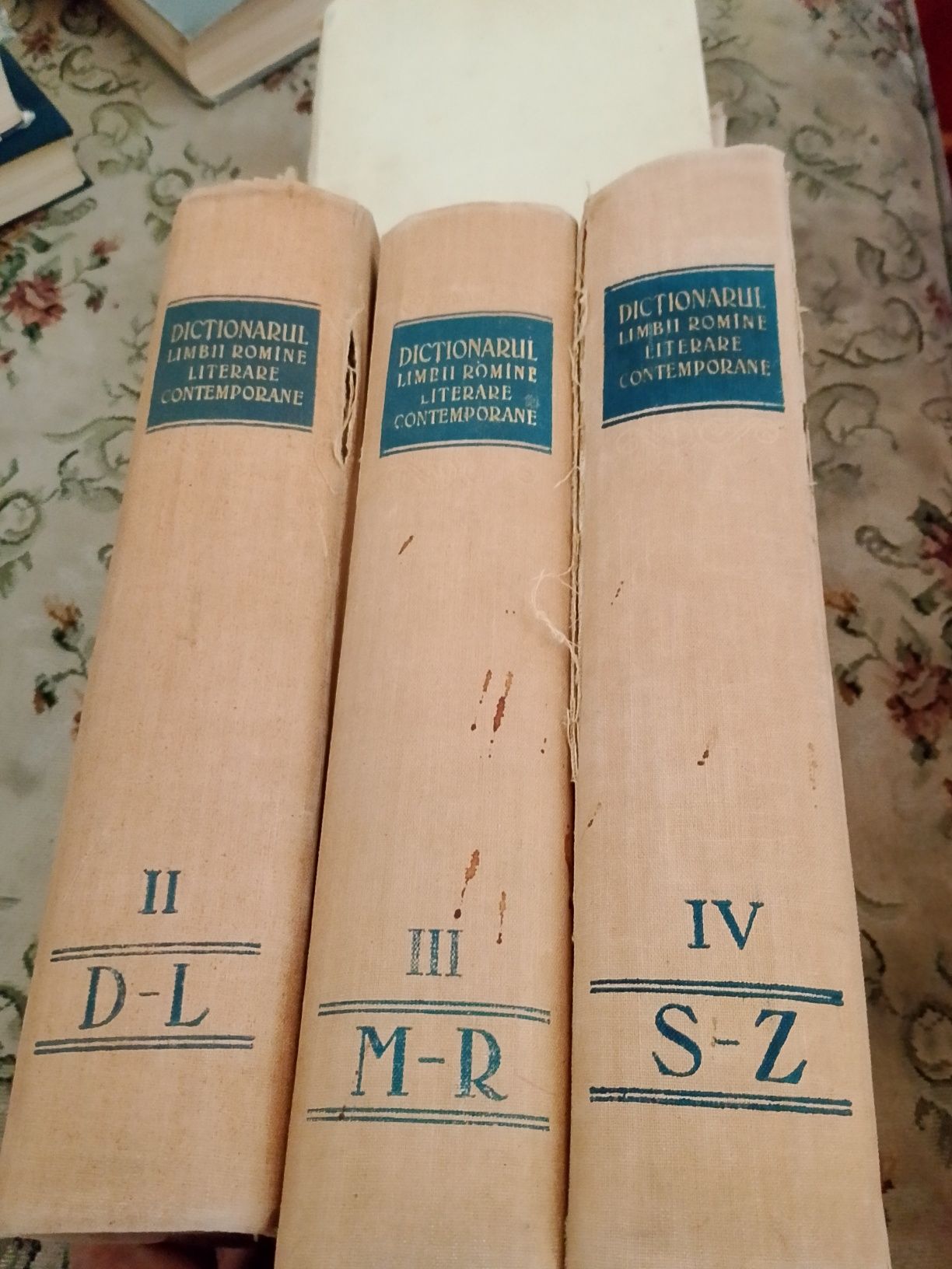 Carti medicină și literatura
