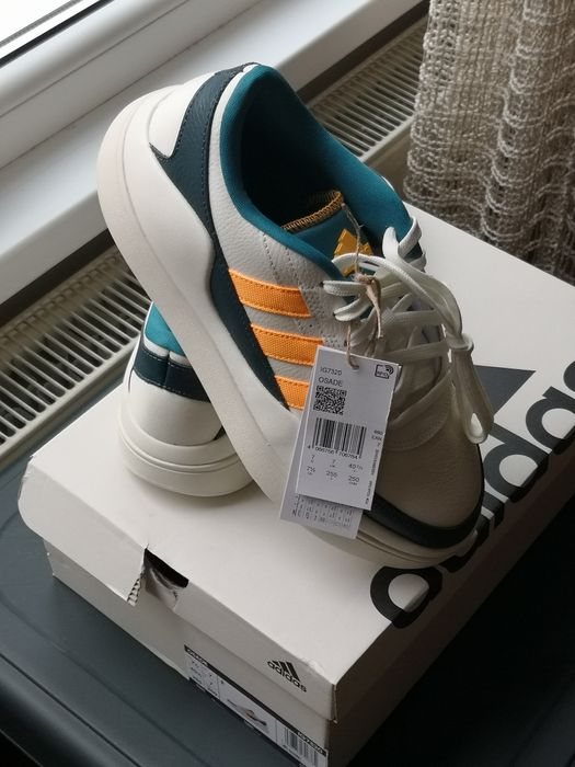 Маратонки Adidas 40, 2/3
