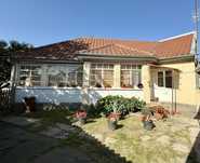 Casa de vanzare zona functionarilor- Titulescu/ schimb la apartament
