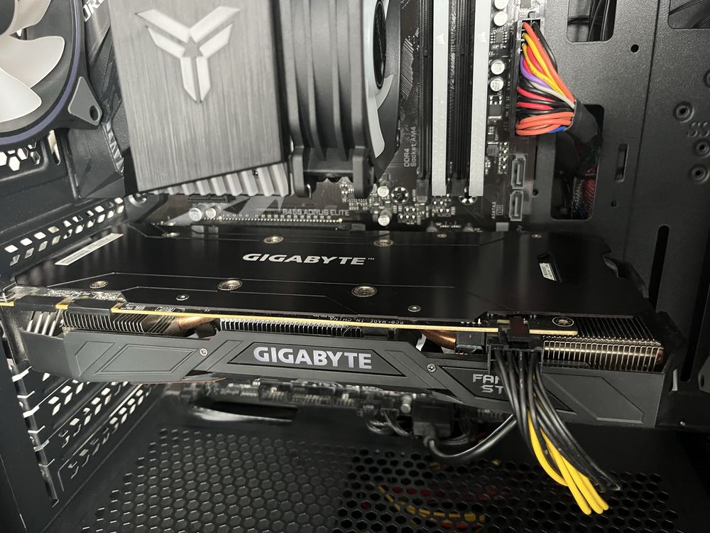Gaming Компютър | Gigabyte GTX 1070Ti | AMD Ryzen 5 3400G | 32GB RAM |