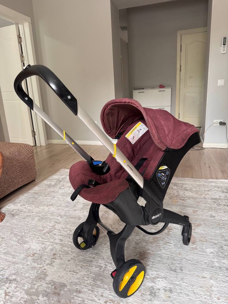 Коляска Doona +3in 1. Бу. В очень хорошем состоянии .
