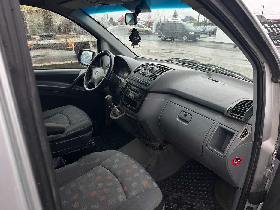 Mercedes Viano/Vito 111 cdi 2006 Lung 8+1 locuri accept variante !