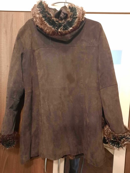 Haina de piele captusita, marimea 42