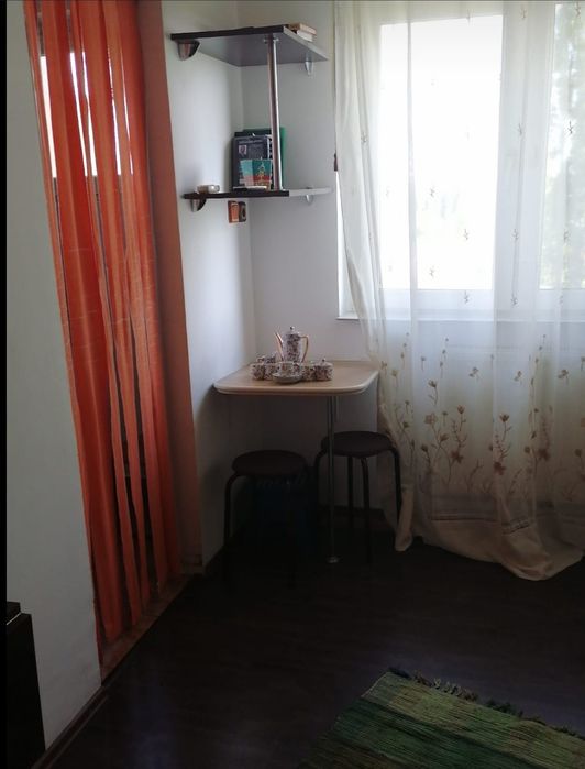 Garsoniere de inchiriat.